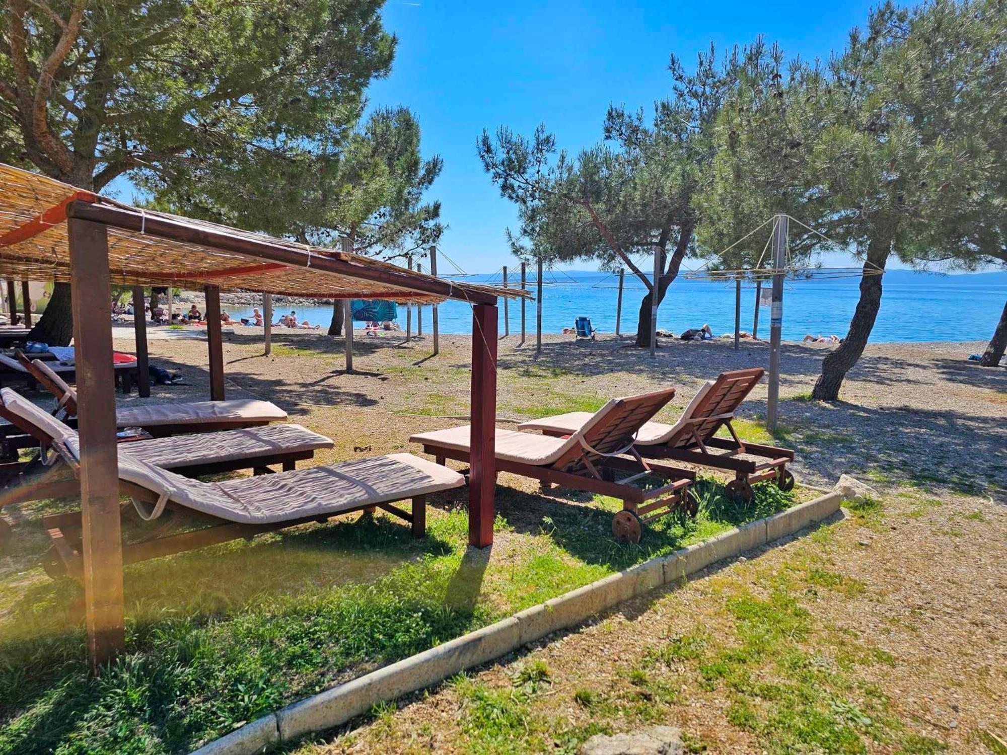 Holiday Place Veli Dvor - Vacation House With Private Garden In Old Town Punat Exterior photo