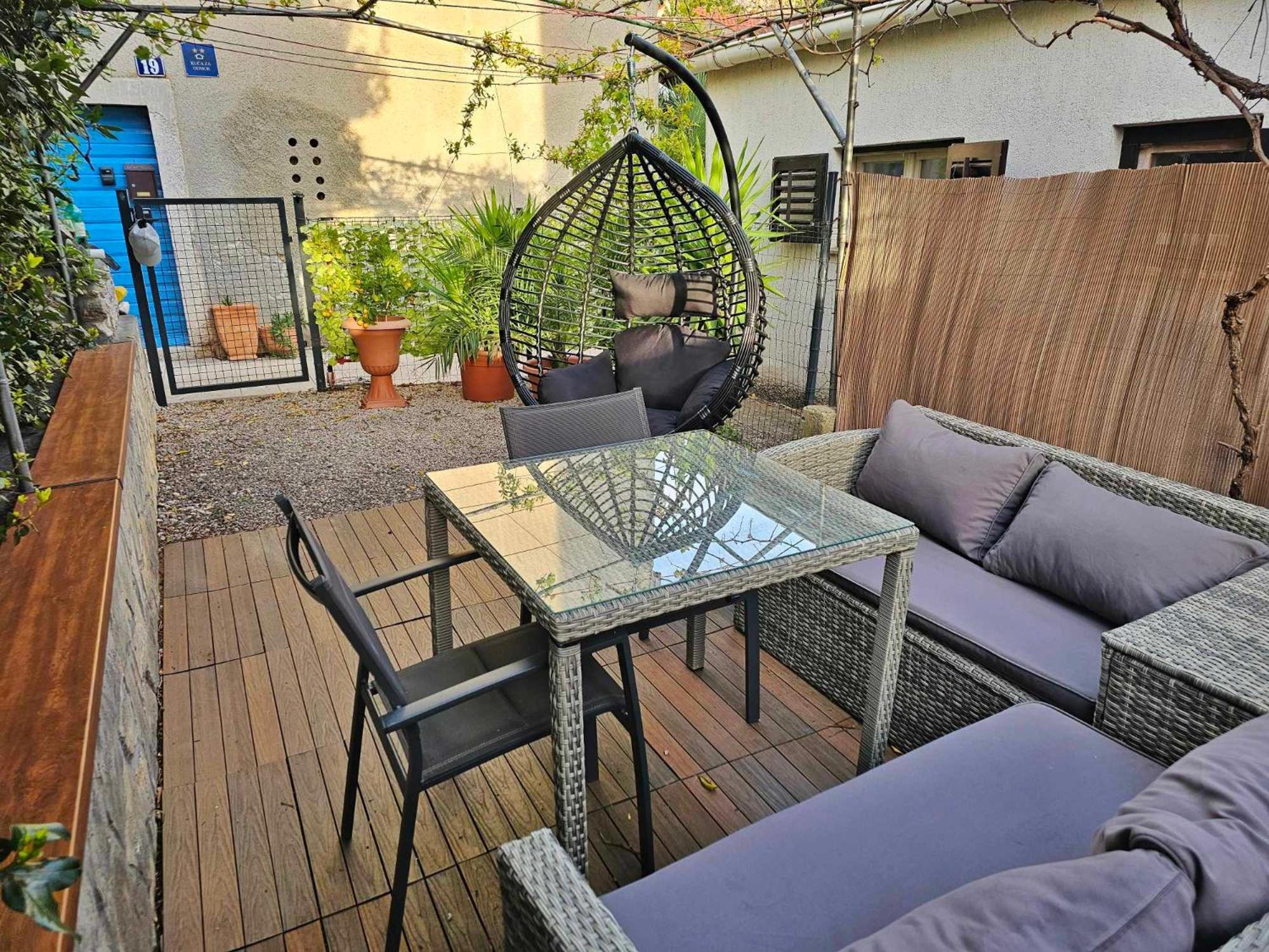 Holiday Place Veli Dvor - Vacation House With Private Garden In Old Town Punat Exterior photo